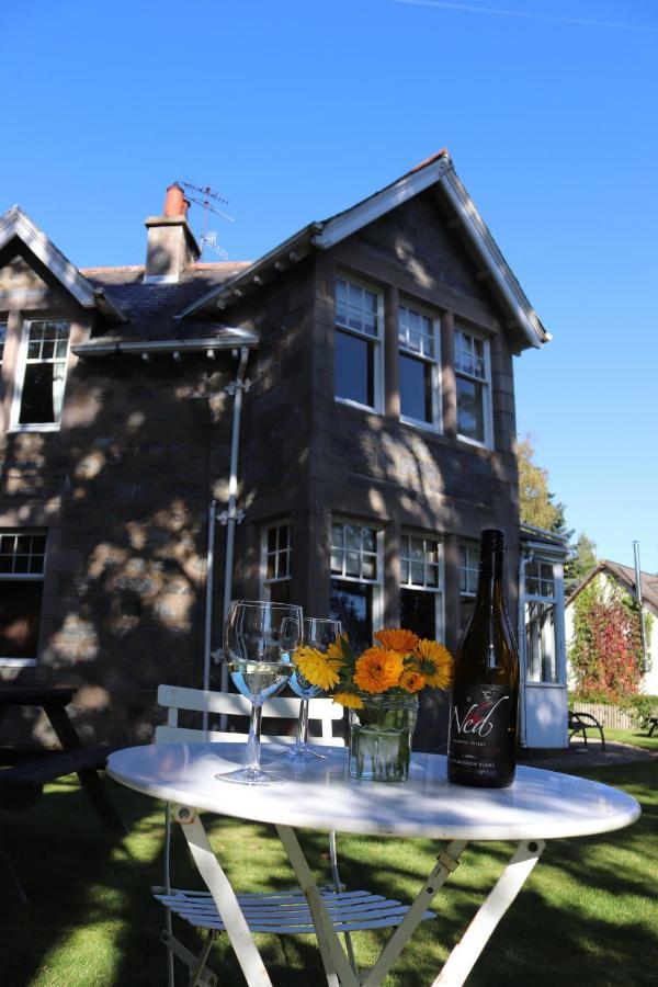 Coig Na Shee Guest House Newtonmore Dış mekan fotoğraf